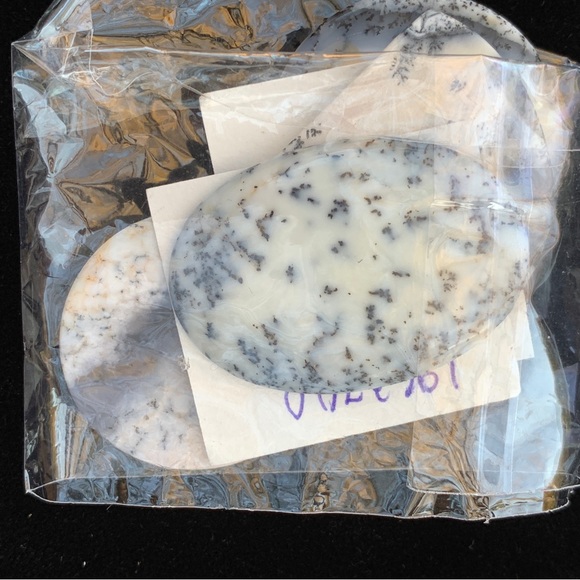 Intricate & gorgeous Jewelry Grade Dendritic Opal Cabochons Lot #2 - Picture 14 of 16